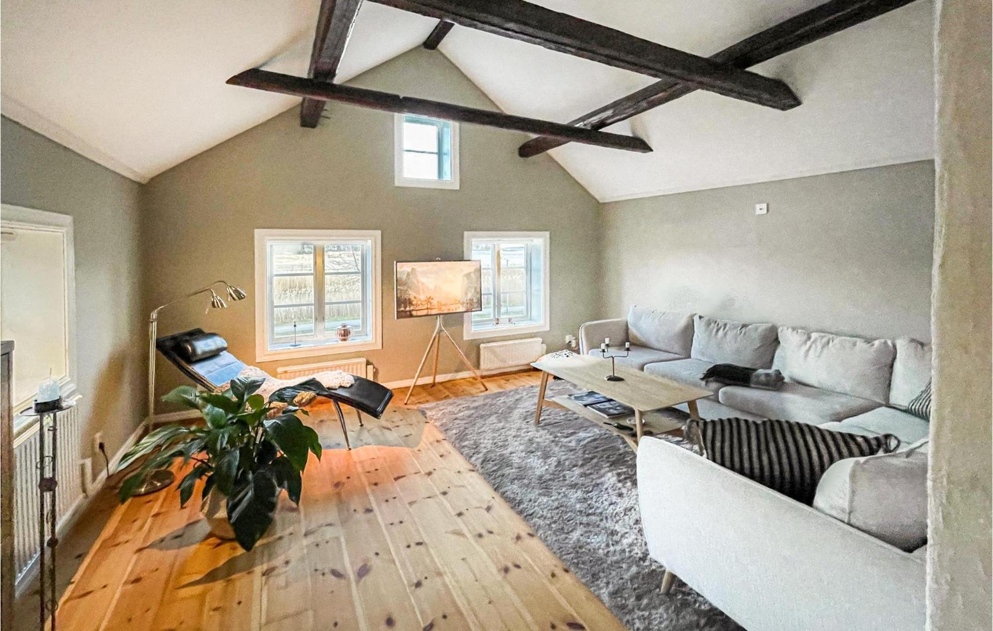 1 Bedroom Lovely Home In Moensteras エクステリア 写真